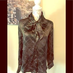 👘Armani Collezioni silk scarf blouse